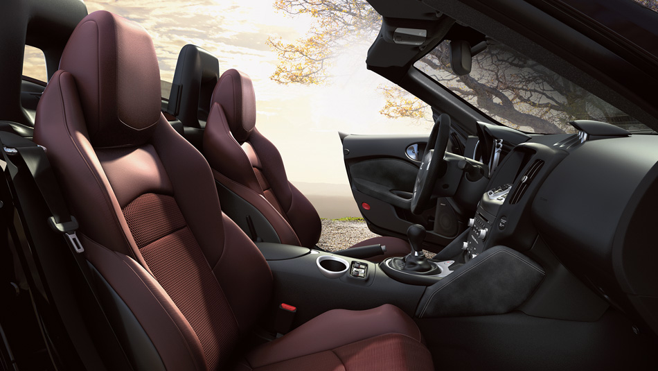 2016 Nissan 370Z Roadster Interior Seating