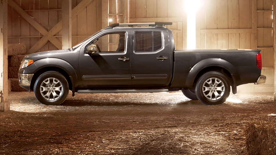 2016 Nissan Frontier Exterior Side View