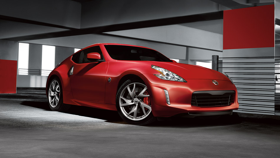 2017-nissan-370z-coupe-exterior-side-view